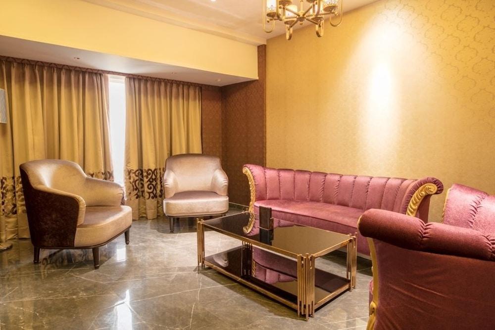 Hotel Peninsula Redpine Mumbai Ngoại thất bức ảnh