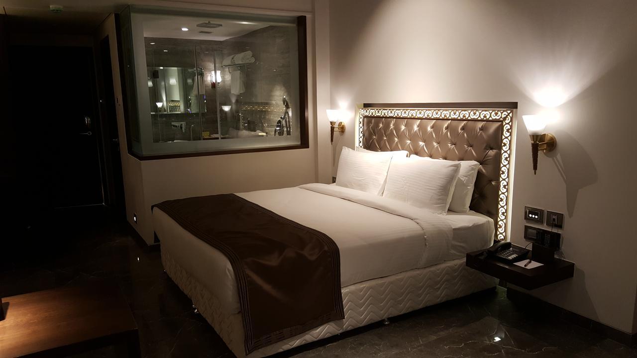 Hotel Peninsula Redpine Mumbai Ngoại thất bức ảnh