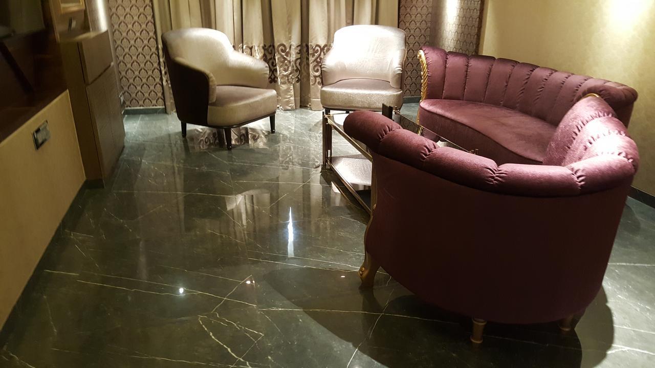 Hotel Peninsula Redpine Mumbai Ngoại thất bức ảnh
